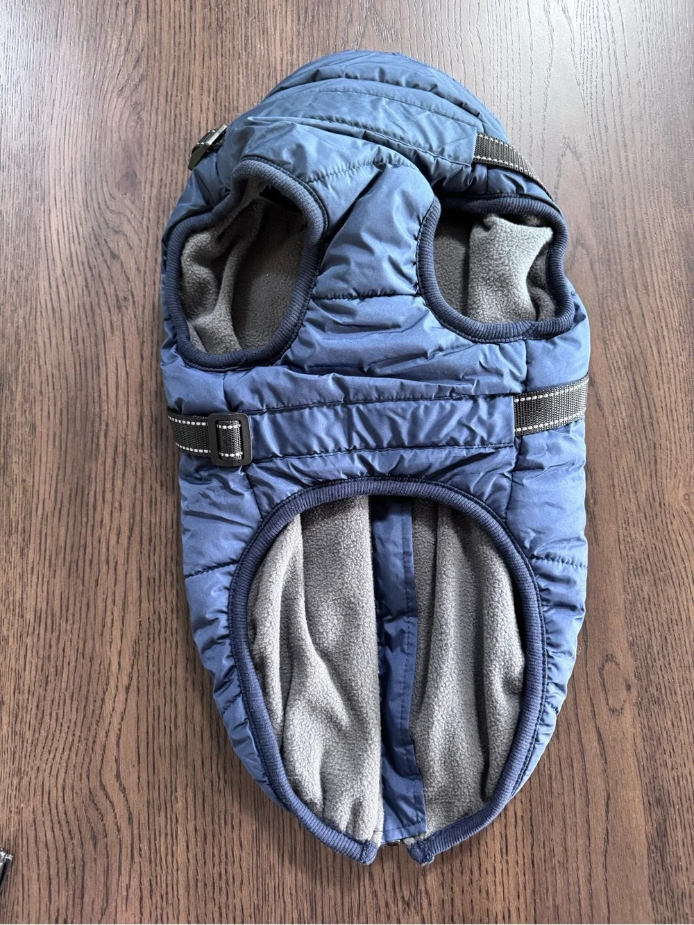 NWOT Dog 3XL 20 to 33 lbs Navy Blue Puffer Dog Vest with Harness
